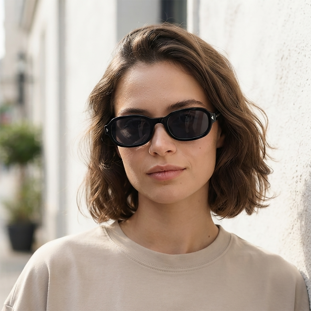 Verano Lola — Y2K Rectangle Sunglasses